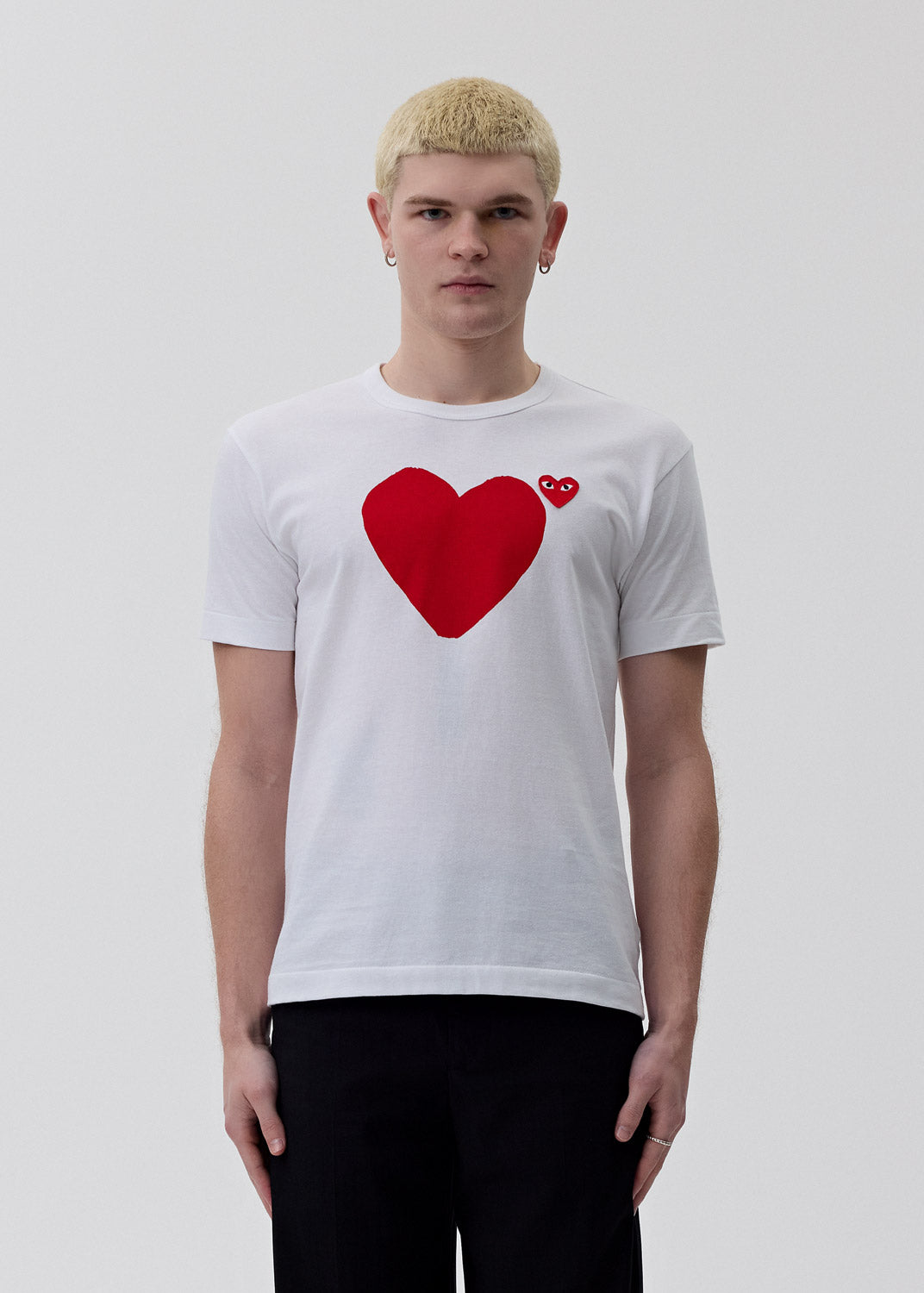Comme Des Garçons PLAY - White Front and Back Heart T-Shirt | 1032 ...