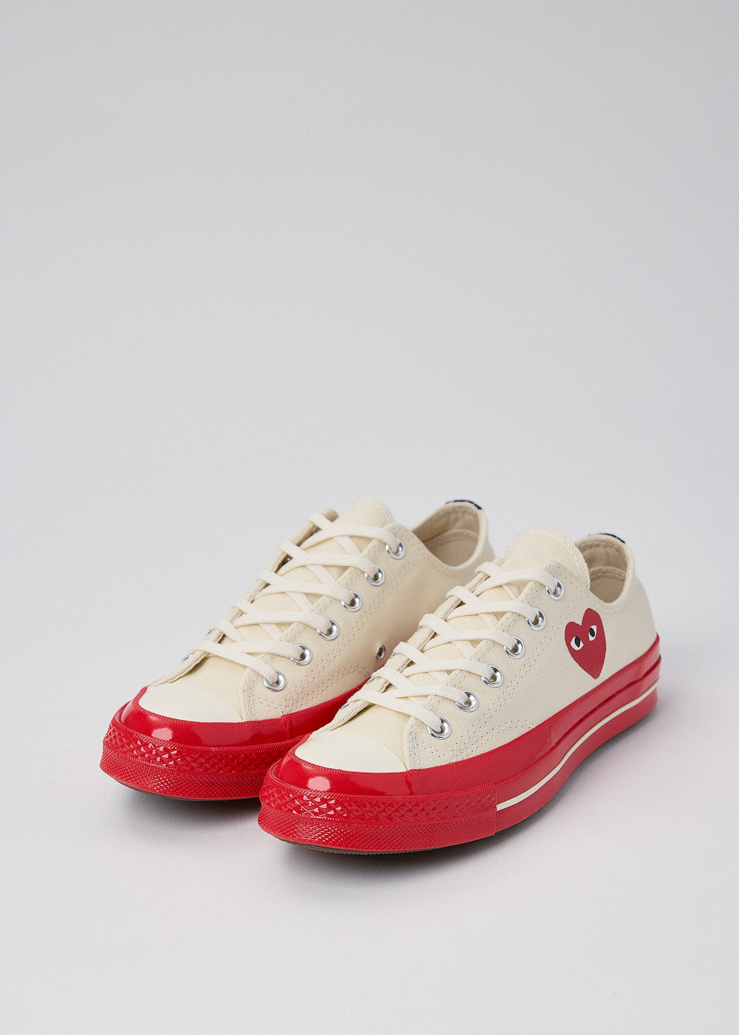 Comme des Garcons Play Off White Red Converse Edition Chuck 70 Low top Sneakers